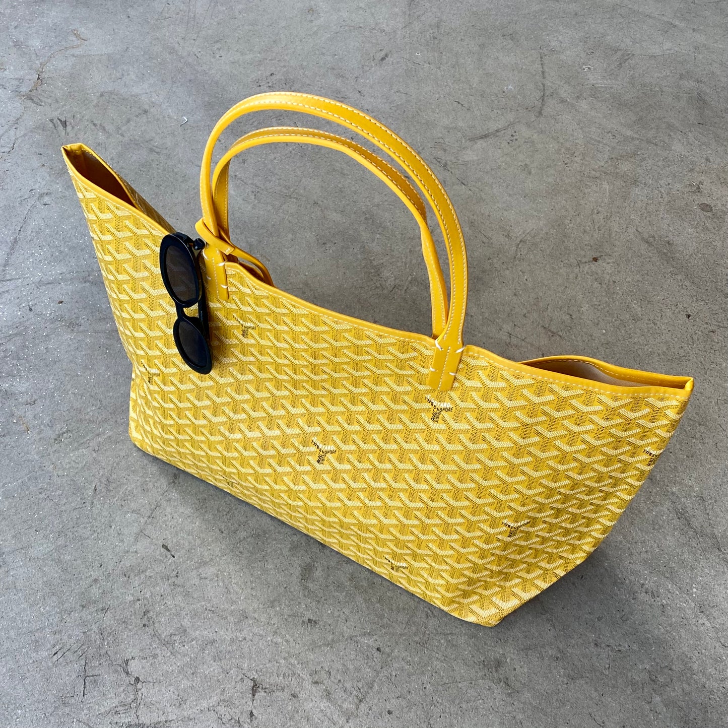 On The Go Tote